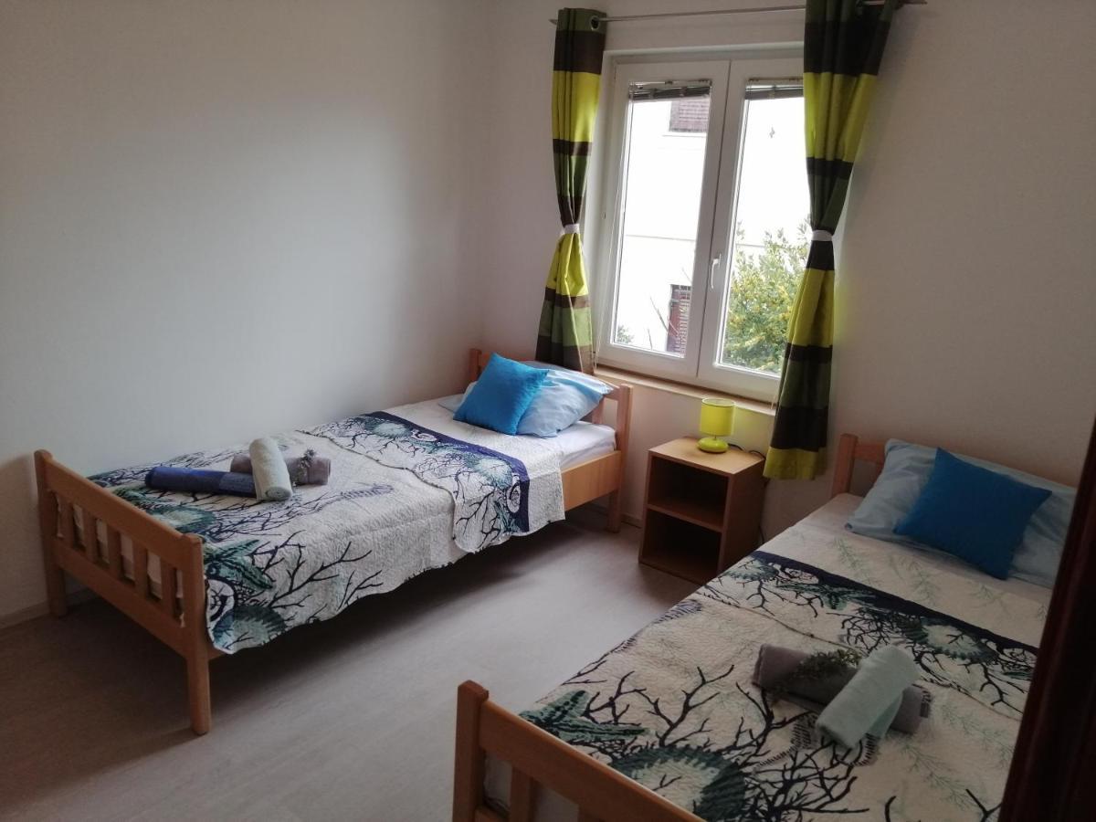 Mirjana Radovic Apartment Baska  Bagian luar foto