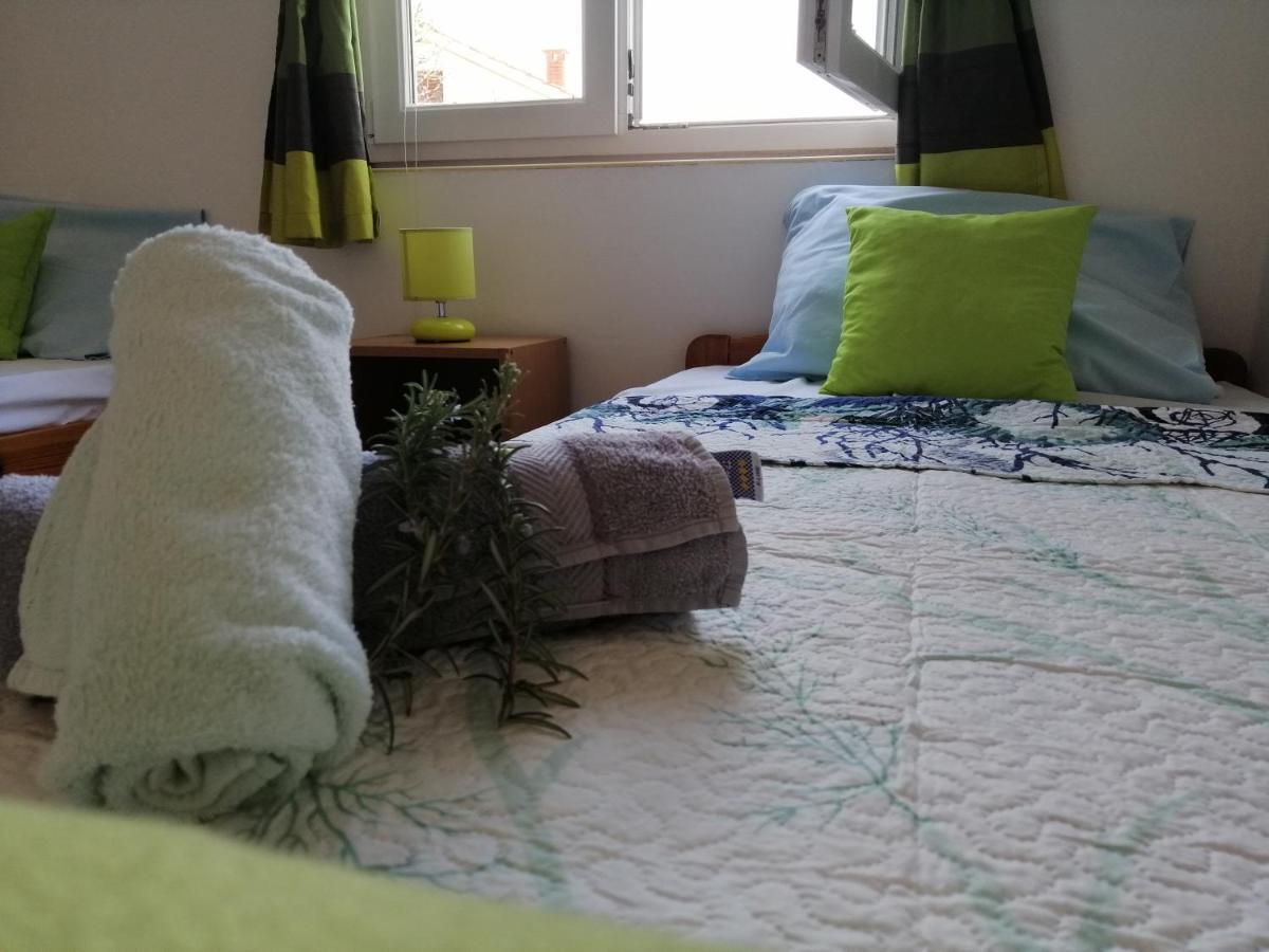 Mirjana Radovic Apartment Baska  Bagian luar foto